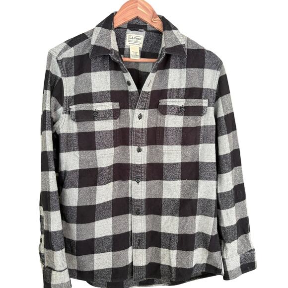 LL Bean Mens Buffalo Plaid Button Up Shirt S Gray Black L.L. Bean Flannel Camp - Picture 1 of 4